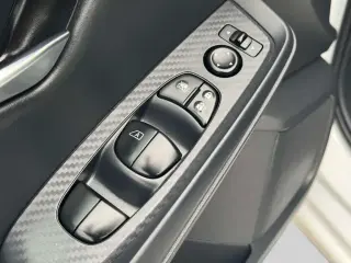 Nissan Sentra 2023 SV Sedán 4 puertas