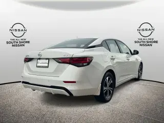 Nissan Sentra 2023 SV Sedán 4 puertas
