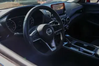 Nissan Sentra 2022 SV 4dr Sedán
