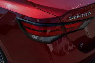 Nissan Sentra 2022 SV 4dr Sedán