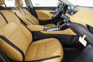 Nissan Sentra 2025 SV 4p Sedan