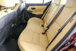Nissan Sentra 2025 SV 4p Sedan