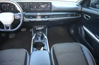 Sedán Kia K4 2025 GT-Line 4dr