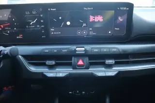 Sedán Kia K4 2025 GT-Line 4dr