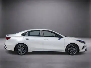 Kia Forte 2023 GT-Line 4dr Sedán