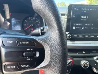 Kia Rio 2023 S 4dr Sedán