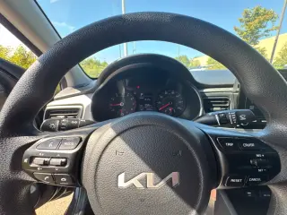 Kia Rio 2023 S 4dr Sedán