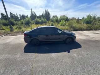 Kia Rio 2023 S 4dr Sedán