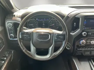 GMC Sierra 1500 Limited 2022 4x4 Denali 4p Cab de tripulación Crew 5.8 ft. SB