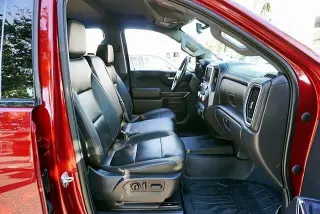 GMC Sierra 1500 2021 4x4 SLT 4p. Cabina de Tripulación 5.8 ft. SB