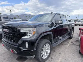GMC Sierra 1500 2019 4x4 SLT cabina de 4 puertas Crew Cab carrocería corta de 5,8 pies
