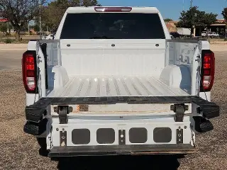 GMC Sierra 1500 2022 4x4 SLE 4dr Crew Cab 5.8 ft. SB