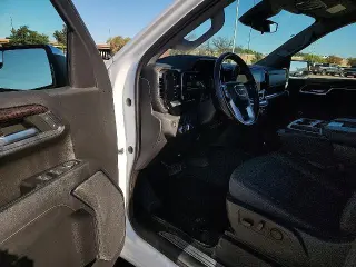 GMC Sierra 1500 2022 4x4 SLE 4dr Crew Cab 5.8 ft. SB
