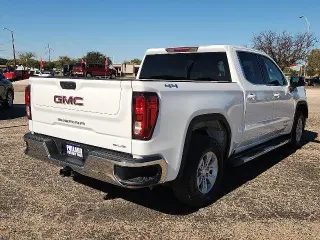 GMC Sierra 1500 2022 4x4 SLE 4dr Crew Cab 5.8 ft. SB