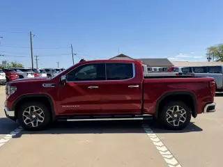 GMC Sierra 1500 2024 4x2 SLT 4dr Crew Cab 5.8 ft. SB