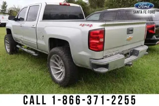 Chevrolet Silverado 1500 2016 4x4 LT 4dr Cab con motor de 5.8 ft. SB
