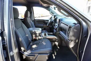 Chevrolet Silverado 1500 2021 4x2 RST 4dr Cab de Tripulación de 5.8 ft. SB