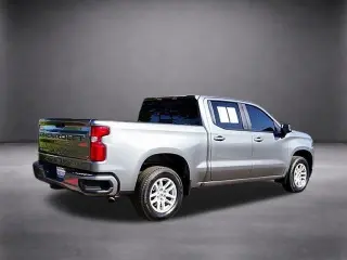 Chevrolet Silverado 1500 2021 4x2 RST 4dr Cab de Tripulación de 5.8 ft. SB