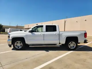 Chevrolet Silverado 1500 2017 4x2 LT 4dr Crew Cab 5.8 ft. SB