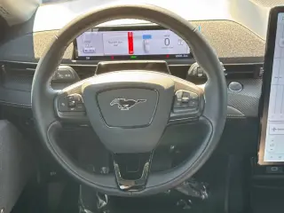 Ford Mustang Mach-E 2024 Premium 4dr SUV