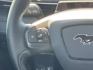 Ford Mustang Mach-E 2024 Premium 4dr SUV