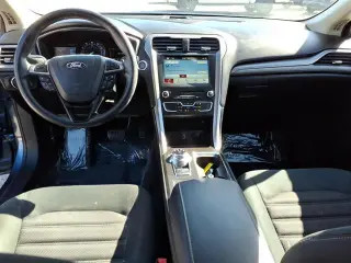 Ford Fusion 2018 SE 4dr Sedán