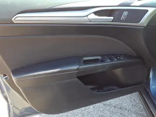 Ford Fusion 2018 SE 4dr Sedán