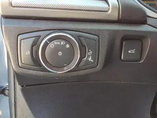 Ford Fusion 2018 SE 4dr Sedán