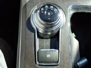 Ford Fusion 2018 SE 4dr Sedán