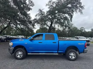Ram 2500 2021 4x4 Tradesman 4dr Crew Cab 6.3 ft. SB Pickup
