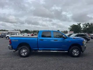 Ram 2500 2021 4x4 Tradesman 4dr Crew Cab 6.3 ft. SB Pickup