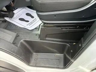 Ram ProMaster 2025 Tradesman 2500 136 WB 3dr Low Roof Cargo Van sin asiento del pasajero