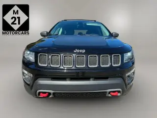 Jeep Compass 2017 4x4 Trailhawk 4dr SUV (lanzamiento del medio año)