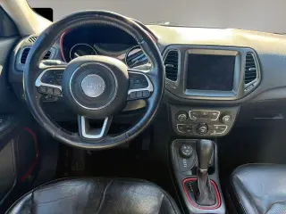 Jeep Compass 2017 4x4 Trailhawk 4dr SUV (lanzamiento del medio año)