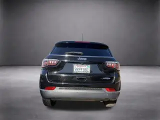 Jeep Compass 2021 Latitude SUV de 4 puertas