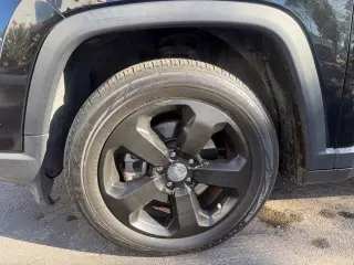 Jeep Compass 2021 Latitude SUV de 4 puertas