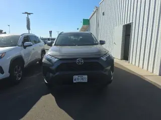 Toyota RAV4 2025 XLE 4dr SUV