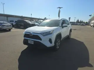 Toyota RAV4 2025 AWD XLE 4dr SUV