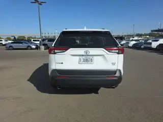 Toyota RAV4 2025 AWD XLE 4dr SUV