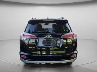 Toyota RAV4 2018 SE SUV de 4 puertas