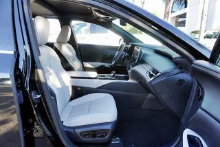Lexus RX 350 2023 SUV de 4 puertas