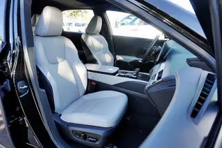 Lexus RX 350 2023 SUV de 4 puertas