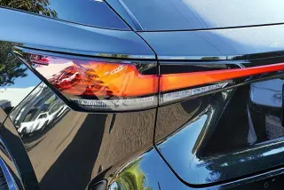 Lexus RX 350 2023 SUV de 4 puertas