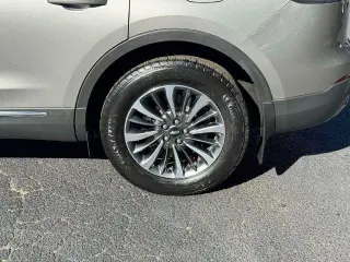 Lincoln Nautilus 2023 AWD Reserve 4dr SUV