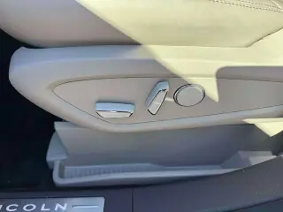 Lincoln Nautilus 2023 AWD Reserve 4dr SUV