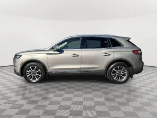 Lincoln Nautilus 2023 AWD Reserve 4dr SUV