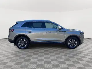 Lincoln Nautilus 2023 AWD Reserve 4dr SUV