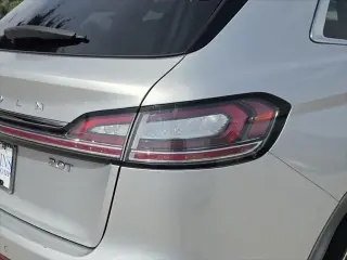 Lincoln Nautilus 2019 Reserve 4dr SUV