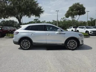 Lincoln Nautilus 2019 Reserve 4dr SUV