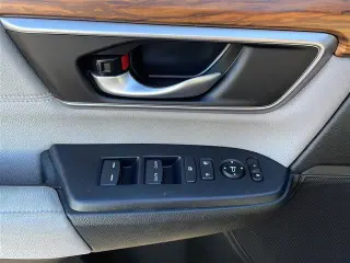 Honda CR-V 2021 con tracción en las fouraz EX 4dr SUV